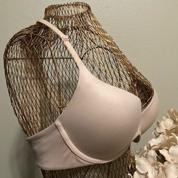 Victoria’s Secret Body by Victoria Racerback Perfect Shape Bra  34C - Picture 5 of 10